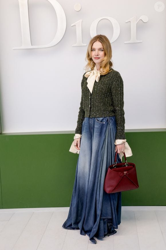 Natalia Vodianova au photocall du défilé Christian Dior Collection Femme Prêt-à-Porter Automne/Hiver 2026-2027 lors de la Fashion Week de Paris (PFW) au Jardin des Tuileries, à Paris, France, le 3 mars 2026. © Olivier Borde/Bestimage