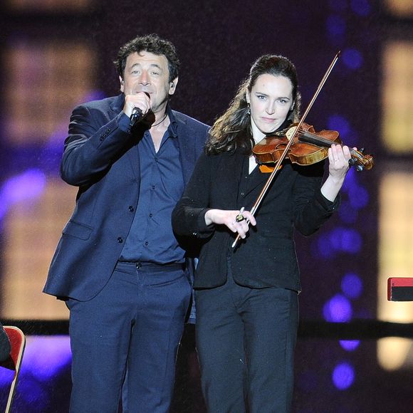 L’émission, loin d’un rêve, s’avère éprouvante, marquée par la pression médiatique et un sentiment de perte d’authenticité.

Patrick Bruel et Claire-Marie Bron - Enregistrement de l'émission "La chanson de l'année" au château de Chambord, qui sera diffusée le 5 juin 2021 sur TF1. © Gaffiot-Moreau / Bestimage