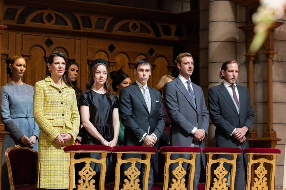 Beatrice Borromeo, Charlotte Casiraghi, la princesse Alexandra de Hanovre, Louis Ducruet, Pierre Casiraghi, Andrea Casiraghi lors de la messe en la cathédrale Notre-Dame-immaculée de Monaco le jour de la fête nationale à Monaco le 19 novembre 2025.

© Olivier Huitel / Pool Monaco / Bestimage