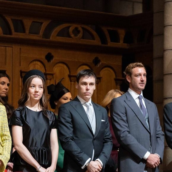Beatrice Borromeo, Charlotte Casiraghi, la princesse Alexandra de Hanovre, Louis Ducruet, Pierre Casiraghi, Andrea Casiraghi lors de la messe en la cathédrale Notre-Dame-immaculée de Monaco le jour de la fête nationale à Monaco le 19 novembre 2025.

© Olivier Huitel / Pool Monaco / Bestimage