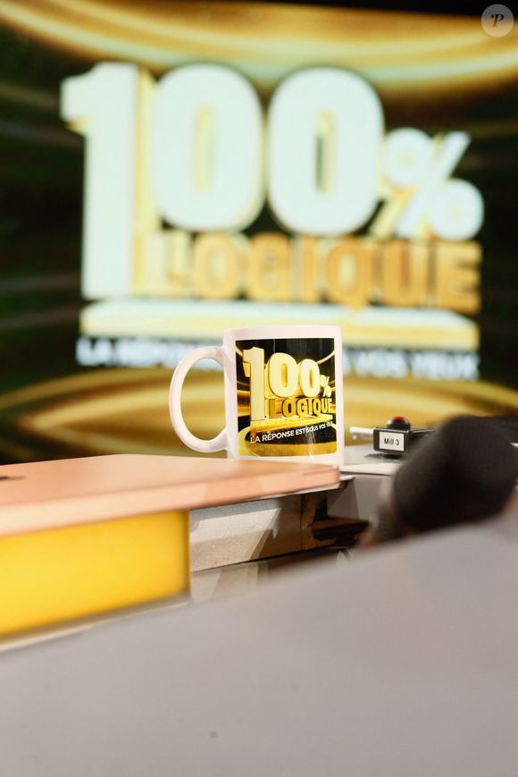 Exclusif - Enregistrement de l'émission "100% logique" présentée par C. Feraud et qui sera diffusée le 25 octobre 2025 sur France 2 au studio du Lendit à Saint-Denis, France, le 14 mars 2025. © Christophe Clovis/Bestimage