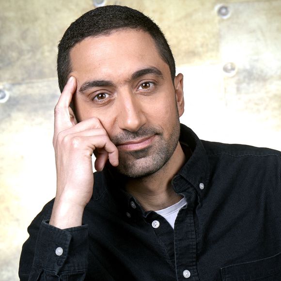 Jimmy Mohamed vient de publier un nouvel ouvrage Je mange bien, je vais bien.

Exclusif - Rendez-vous avec Jimmy Mohamed lors de l'enregistrement de l'émission "Chez Jordan", présentée par Jordan de Luxe. 
© Cédric Perrin/Bestimage