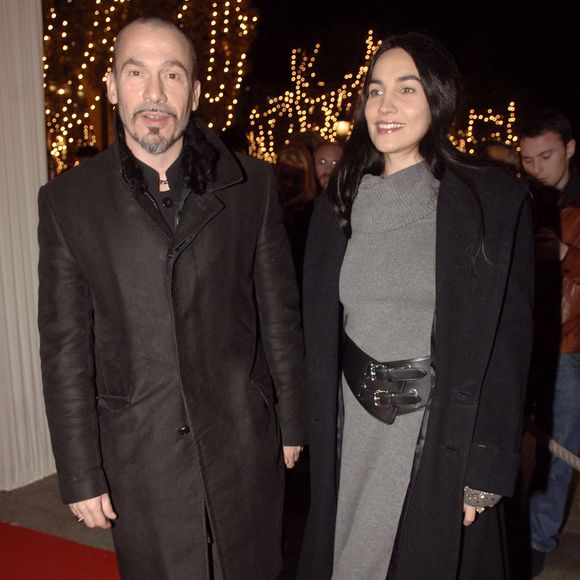 Le chanteur français Florent Pagny et sa femme Azucena arrivent à l'ouverture du 2ème festival international du film latino-américain à Paris, France, le 06 décembre 2006. Photo by Giancarlo Gorassini/ABACAPRESS.COM
