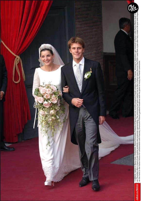 Emmanuel-Philibert de Savoie et Clotide Courau se sont mariés lors d'une cérémonie féérique

Emmanuel-Philibert de Savoie et Clotide Courau lors de leur mariage en septembre 2003. Grazia Neri/ABACA