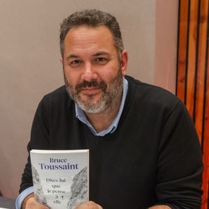 Bruce Toussaint à la Hall Georges Brassens de Brive-la-Gaillarde pour la 43 ème Foire du Livre de Brive, le 8 novembre 2025. © Jean-Marc Lhomer/Bestimage