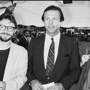 ARCHIVES - Roland Giraud et sa fille Géraldine lors de la première du film "Jean de Florette" à Pparis en 1986.