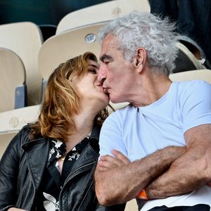 Du beau monde !

Raymond Domenech et sa nouvelle compagne à Roland Garros le 03 juin 2025 à Paris, France. Photo de ABACAPRESS.COM