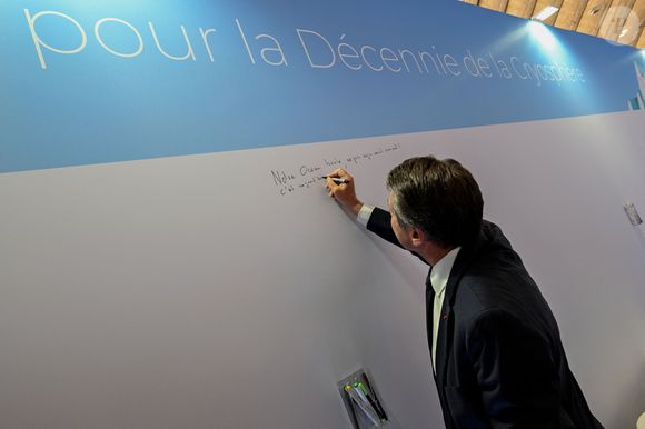 Visite inaugurale de "La Baleine", le temps de l'UNOC, la conférence de l'ONU sur les océans, en présence de Christian Estrosi, le maire de Nice, Olivier Poivre d’Arvor, l'ambassadeur pour les pôles et les enjeux maritimes au Ministère de l’Europe et des Affaires étrangères,Ashok Adicéam, le délégué général de l'UNOC en charge du projet, Richard Chemla. l'adjoint délégué à la transition écologique et énergétique, à la santé et au bien-être, et Olivier Bettati, délégué général de la mission UNOC à la mairie de Nice, au Palais des expositions à Nice, le 2 juin 2025.  © Bruno Bebert/Bestimage