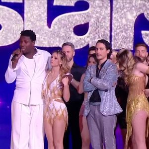 Le duo promet déjà des surprises autour de la danse.

Danse avec les stars, émission du 3 avril 2026 sur TF1