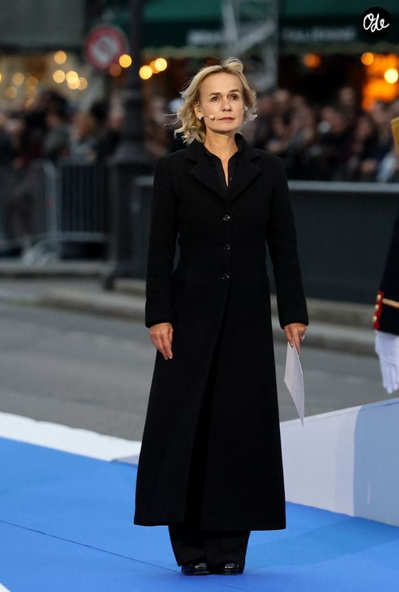 Depuis, ils ont partagé plusieurs projets artistiques et semblent toujours aussi unis.

Sandrine Bonnaire lors de la cérémonie d’intronisation au Panthéon de Robert Badinter, ancien ministre de la Justice et président du Conseil constitutionnel, à Paris le 9 octobre 2025, date anniversaire de la promulgation de la loi portant abolition de la peine de mort.
© Dominique Jacovides / Bestimage