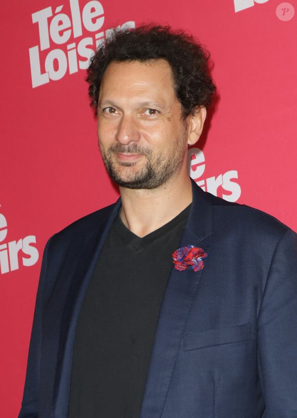 Éric Antoine au photocall de la soirée "Télé Loisirs Awards 2024" aux Jardins du Pont-Neuf à Paris, le 23 septembre 2024.  

Photo : Coadic Guirec / Bestimage