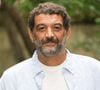 "Ce que je lui offre le plus, c'est ma présence", a déclaré Ramzy Bédia au sujet de son petit dernier de six ans, Georges Ali.

Ramzy Bedia - Photocall du film "Les tourmentés"  lors de la 18ème édition du Festival du Film Francophone de Angoulême (FFA) le 30 août 2025. © Coadic Guirec / Bestimage