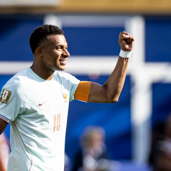 Kylian M'Bappé - Joie des joueurs de l'equipe de France apres le but de Kylian Mbappe @Elyxandro Cegarra / PsnewZ / Bestimage