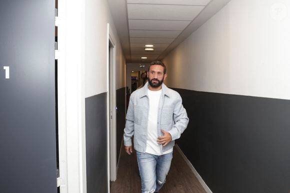 Exclusif - Cyril Hanouna, sur le plateau de l’émission « TPMP » présentée par C.Hanouna et diffusée en direct sur C8, Paris, France, le 23 septembre 2024. © Jack Tribeca / Bestimage