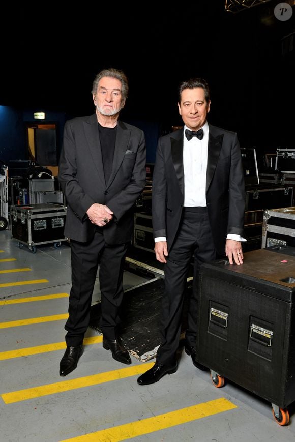 Exclusif - Eddy Mitchell, Laurent Gerra - Backstage - Enregistrement de l'émission "Un soir à Monaco avec Laurent Gerra" sur la scène de la salle des Etoiles du Monte-Carlo Sporting à Monaco, diffusée le 18 décembre 2021 à 21h05. Le 7 décembre 2021.
© Bruno Bebert / Bestimage