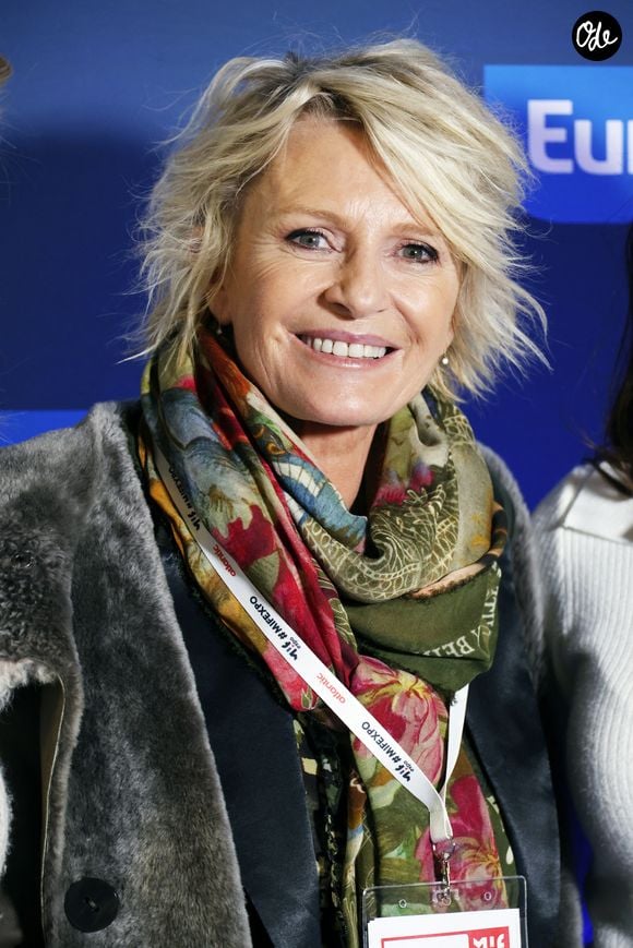 Sophie Davant anime son émission d'Europe 1 "Sophie & Les Copains" au salon Made in France à Paris le 9 novembre 2023.

© Agence / Bestimage