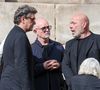 en rapport avec l'émission culte qu'animait autrefois Thierry Ardisson. La fête est organisée aux Halles de Saint-Tropez, un célèbre établissement. 

Marc Lavoine, Marie-France Brière, Philippe Corti - Sorties des obsèques de Thierry Ardisson en l’église Saint-Roch de Paris, France, le 17 juillet 2025. © Clovis-Jacovides/Bestimage