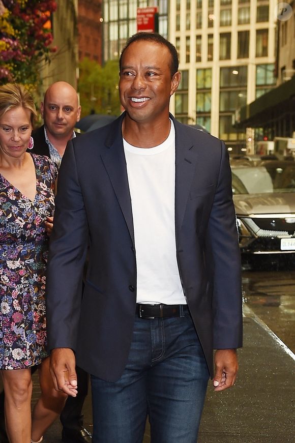 Info - Tiger Woods officialise sa relation avec Vanessa Trump - New York, NY  - Tiger Woods à New York. Backgrid USA / Bestimage