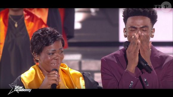 Sa maman est venue sur le plateau 
Capture du prime de la "Star Academy"