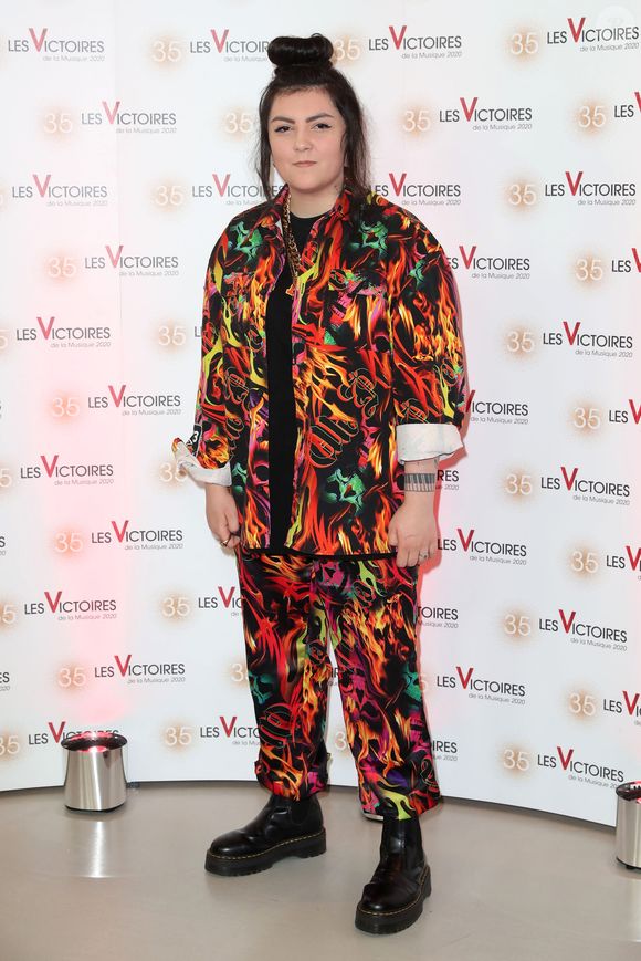 La chanteuse Hoshi lors de la 35ème édition des Victoires de la musique à La Seine Musicale, Boulogne Billancourt le 14 février 2020.

© Cyril Moreau / Bestimage