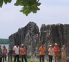 Lors de l'épreuve d'immunité, les deux équipes arrivées troisième et quatrième ont dû éliminer l'un d'entre eux.
Quatrième épisode de "Koh-Lanta, La Revanche des quatre Terres"