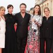 Une célèbre comédienne annonce a grossesse en plein JT, son compagnon travaille aussi dans le cinéma