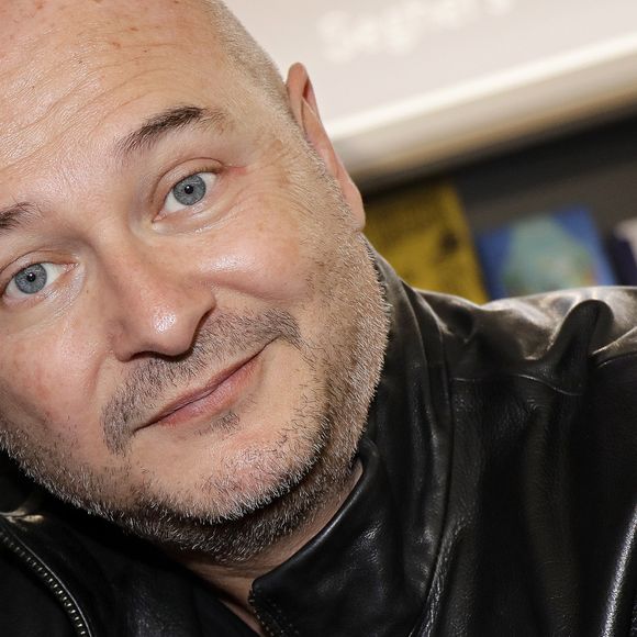 Sébastien Cauet - Salon du livre de Paris le 16 mars 2019. © Cédric Perrin/Bestimage