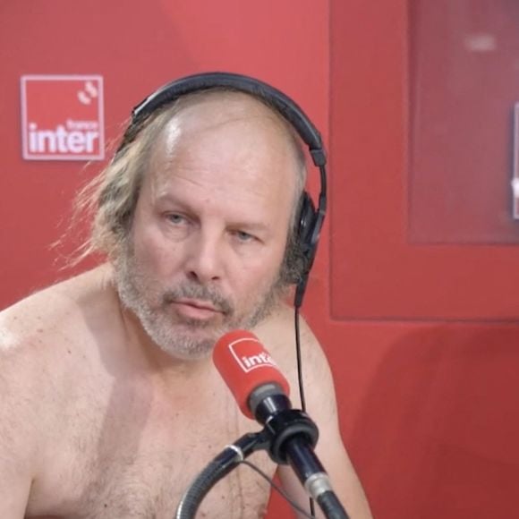 Philippe Katerine s'est mis tout nu pour sa première chronique sur France Inter le 29 août 2024.
France Inter via Bestimage