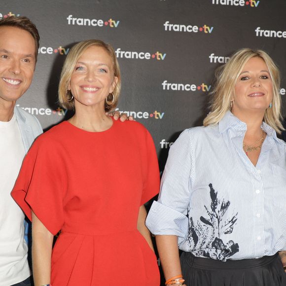 Cyril Féraud, Maya Lauqué, Flavie Flament et Julien Arnaud au photocall de la conférence de presse de rentrée de France Télévisions à Paris, France, le 4 septembre 2024. © Coadic Guirec/Bestimage