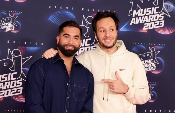 Une belle amitié !

Kendji Girac, Vianney au photocall de la 25ème cérémonie des "NRJ Music Awards (NMA)" au palais des Festivals et des Congrès de Cannes, France, le 10 novembre 2023. © Dominique Jacovides/Bestimage