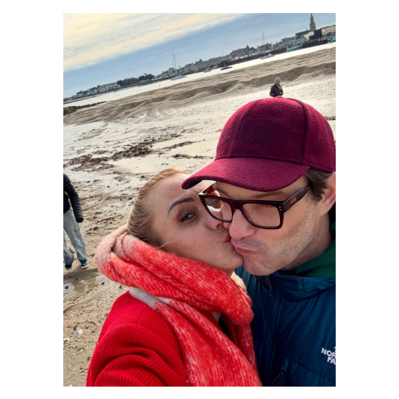 Ainsi que des paysages de rêve, au bord de l'océan Atlantique.

Elodie Gossuin profite d'un séjour familial en Bretagne.