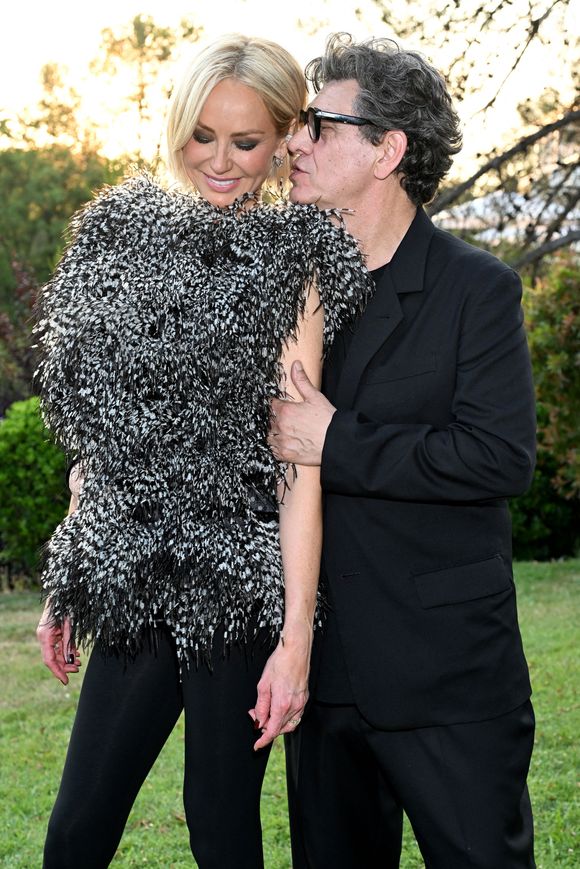 Marc Lavoine et sa compagne Adriana Karembeu - 11ème édition du Gala de charité de Patrick Mouratoglou à la Mouratoglou Academy & Resort à Biot le 21 juin 2025. © Bruno Bebert/Bestimage