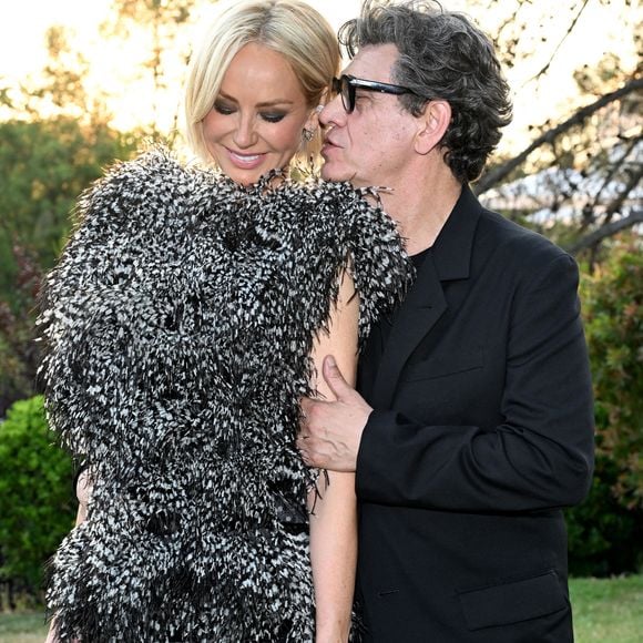 Marc Lavoine et sa compagne Adriana Karembeu - 11ème édition du Gala de charité de Patrick Mouratoglou à la Mouratoglou Academy & Resort à Biot le 21 juin 2025. © Bruno Bebert/Bestimage