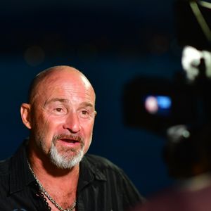 "On fait la même émission mais avec 60% de budget en moins", a-t-il avoué au Parisien

Exclusif - Vincent Lagaf' - Soirée Marcel Campion au restaurant La Bouillabaisse Plage de Saint-Tropez, France, le 7 août 2019. © Rachid Bellak/Bestimage