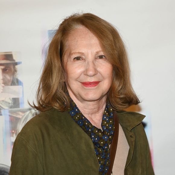 Nathalie Baye - Photocall à la première du film "Tourner pour vivre" sur la vie cinématographique du réalisateur C.Lelouch à Paris le 25 avril 2022.

© Coadic Guirec / Bestimage