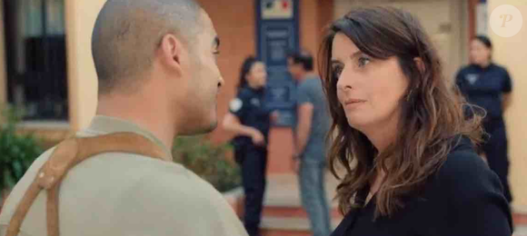 "C'est quelqu'un qui est très attentif à son partenaire ou sa partenaire. Du coup, c'est agréable parce que la communication est facile. Travailler avec lui, ça a été une surprise, mais une belle surprise."

Habib Gino Guabintani dans Plus belle la vie