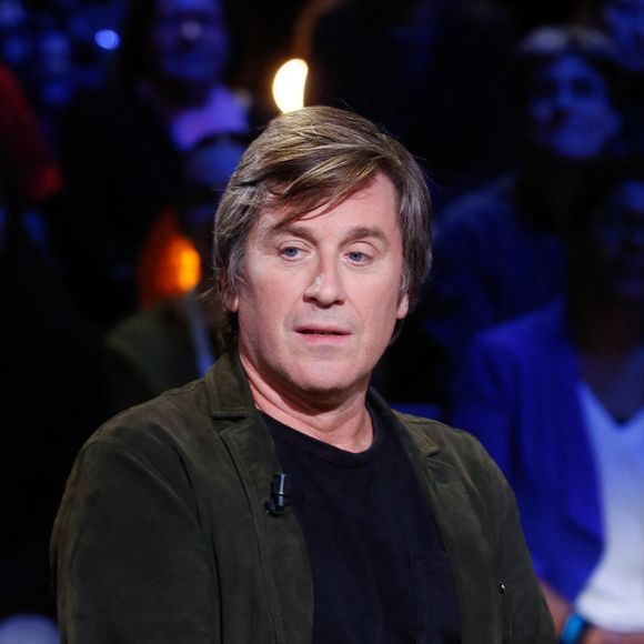 Thomas Dutronc aime la Corse plus que tout, il y a même une maison

Exclusif - Thomas Dutronc - Enregistrement de l'émission "La Boîte à Secrets N°20" dans les studios de la Cité du Cinéma à Saint-Denis, présentée par F.Bollaert
© Christophe Clovis / Bestimage