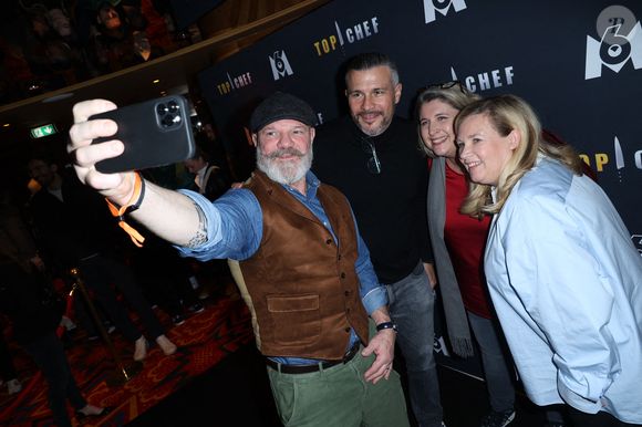 Si avec ses compères sur M6 elle démocratise la cuisine gastronomique et tente de mettre la main sur la future pépite des fourneaux...

Philippe Etchebest, Glenn Viel, Stéphanie Le Quellec et Hélène Darroze assistent à la première de Top Chef Saison 15 le 11 mars 2024 à Paris, France. Photo Jerome Domine/Abaca