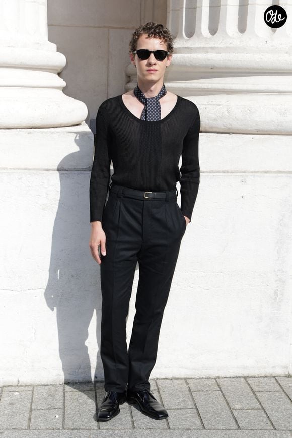 Felix Kammerer  aux arrivées du deuxième défilé de mode Saint Laurent Prêt à Porter Collection Homme Printemps/Été 2027 lors de la Fashion Week de Paris à la Bourse de Commerce - Pinault Collection, à Paris, France, le 23 juion 2026. © Olivier Borde/Bestimage