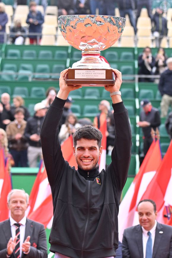 Carlos Alcaraz durant la finale de la 118e édition du Rolex Monte-Carlo Masters, au Monte-Carlo Country Club à Roquebrune Cap Martin, le 13 avril 2025.
L'espagnol Carlos Alcaraz a battu l'italien Lorenzo Musetti 3-6 / 6-1 / 6-0. © Bruno Bebert / Bestimage