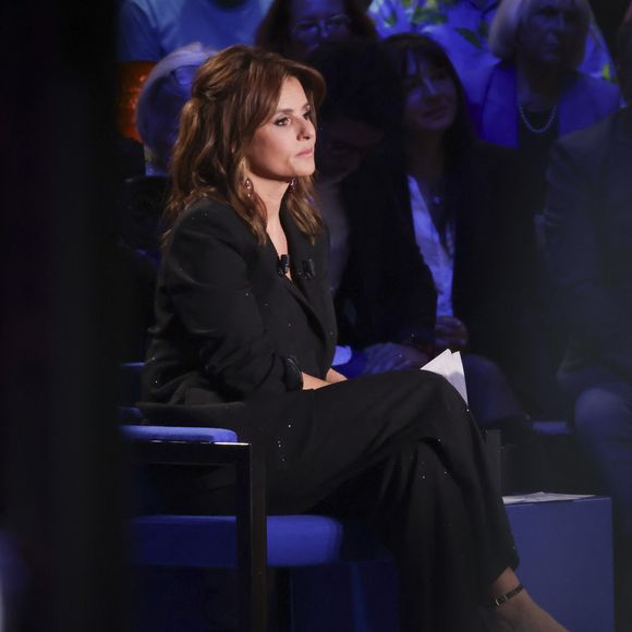 Exclusif - Faustine Bollaert, lors de l'enregistrement de l'émission "La Boîte à secrets", présentée par F.Bollaert et diffusée le 10 octobre 2025 sur France 3, dans les studios du Lendit à Saint-Denis, Seine Saint-Denis, France, le 22 septembre 2025. © Jack Tribeca/Bestimage