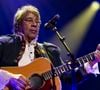 À 77 ans, Laurent Voulzy poursuit ainsi sa tournée dans plusieurs villes françaises, dont Caen, Strasbourg, Lille et Rennes.

Laurent Voulzy au concert du gala des 20 ans de la fondation Recherche Alzheimer "2 générations chantent pour la 3ème" à l'Olympia à Paris le 18 mars 2024. © Cyril Moreau / Bestimage