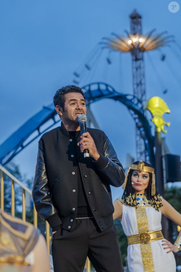 Jamel Debbouze - Le Parc Astérix a inauguré sa nouvelle attraction, "La Tour de Numérobis" à l'occasion de son 35e anniversaire à Plailly le 2 juin 2024. © Sylvain Cambon / Parc Asterix via Bestimage