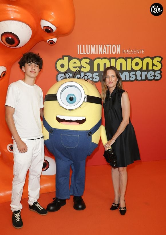 À cette occasion, le fils de Camille Cottin, Léon Gabriel, a fait une apparition.

Camille Cottin et son fils Léon - Première du film "Des Minions et des Monstres" au cinéma le Rex à Paris le 23 mars 2026. © Coadic Guirec/Bestimage