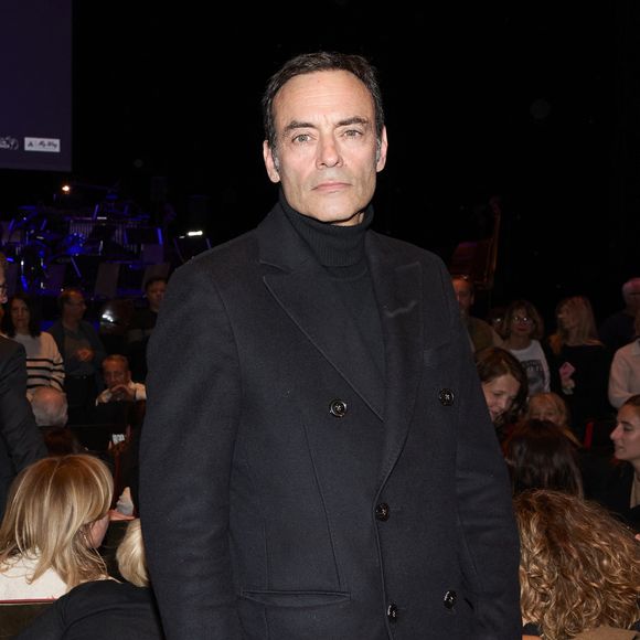 Exclusif - Anthony Delon lors de la soirée hommage Ciné-concert symphonique "Alain Delon, le dernier Samouraï" au palais des congrès à Paris le 8 novembre 2024 le jour de son anniversaire. Pour cette soirée, le chef d'orchestre Vahan Mardirossian a dirigé l'orchestre symphonique de Douai.

© Moreau / Jacovides / Bestimage