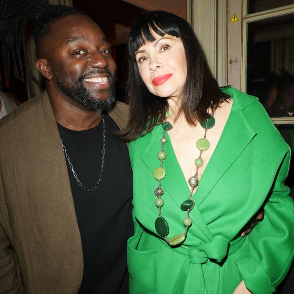 La comédienne qui file le parfait amour avec Sly Johnson, son mari artiste, a fêté ses 60 ans en beauté ! 

Exclusif - Sly Johnson et sa femme Mathilda May - Défilé rétrospectif Nathalie Garçon à l'occasion de ses 35 ans de sa marque lors d'une closing party à l'hôtel Raphael à Paris le 19 novembre 2024. © Coadic Guirec/Bestimage