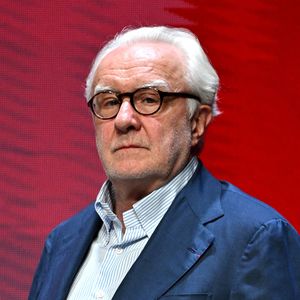 La gastronomie française est en deuil. 

Le chef Alain Ducasse - Cérémonie des remises des Etoiles Michelin 2026 au Grimaldi Forum à Monaco. 1 étoile, 7 nouveaux 2 étoiles et 1 nouveau 3 étoiles © Bruno Bebert/Bestimage
