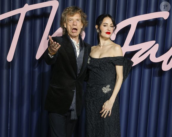 Mick Jagger et Melanie Hamrick assistent aux Fashion Awards 2025 au Royal Albert Hall à Kensington, Londres, Royaume-Uni. Le 1er décembre 2025. © AGENCE / BESTIMAGE