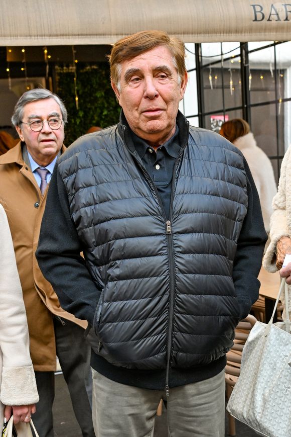 Jean-Pierre Foucault venu soutenir sa femme était présent, 

Jean-Pierre Foucault aux obsèques d'Evelyne Leclercq en la cathédrale Sainte-Réparate de Nice, France, le 13 janvier 2026. © Bruno Bebert/Bestimage