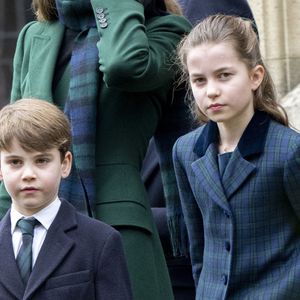 Un classement établi par une entreprise de jouets place Charlotte à la tête d’un patrimoine de 4,2 milliards d’euros, une fortune plus élevée que celle de son petit frère Louis 

Le prince Louis et la princesse Charlotte - La famille royale britannique se rend à la messe de Noël à Sandringham. GOFF INF / BESTIMAGE